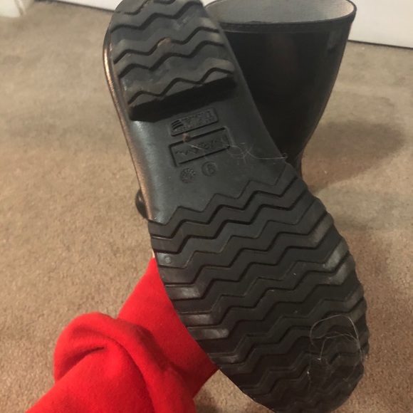Brand New Rain Boots - Picture 4 of 4